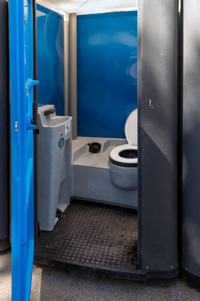 Best Best portable toilet rental  in Crystal Falls, MI